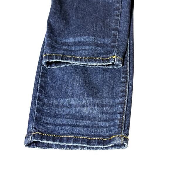 Judy Blue Women 15/32 Blue Relaxed Fit Stretch Whiskered Denim Jeans Medium Wash - Picture 7 of 7